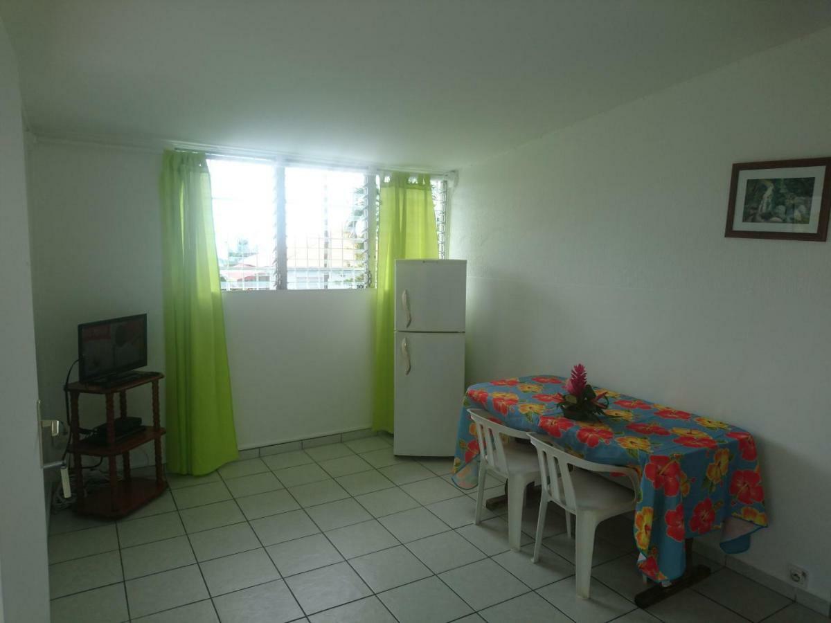 Bungalow citronnelle Le Gosier  Esterno foto